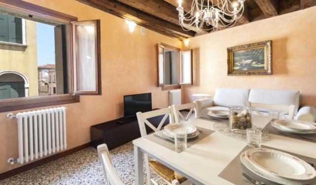 Apartment mit 2 Schlafzimmern